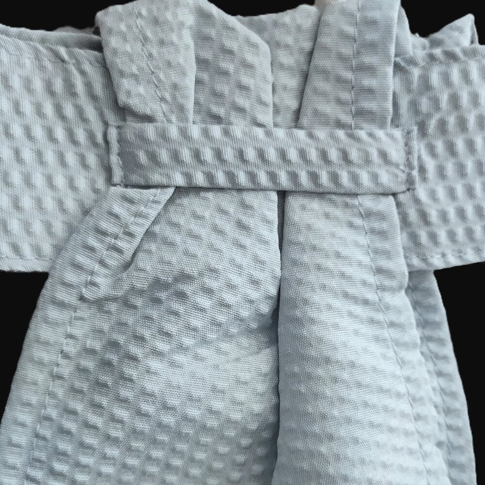 AQUA PUFF textured STOCK TIE pre-tied by ORNAMENTS NEW